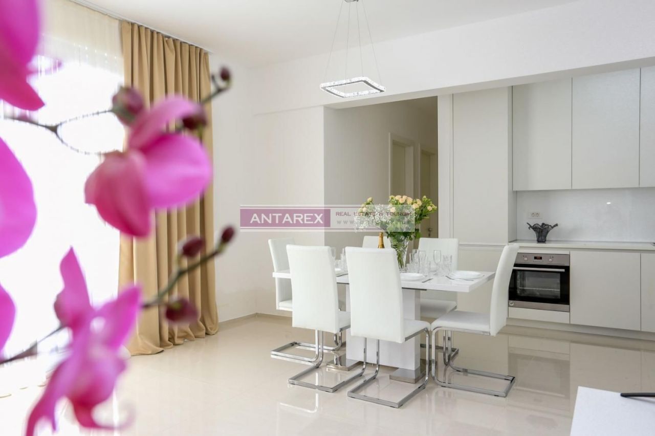 Апартаменты в Бечичи, Черногория, 73.5 м² - фото 2