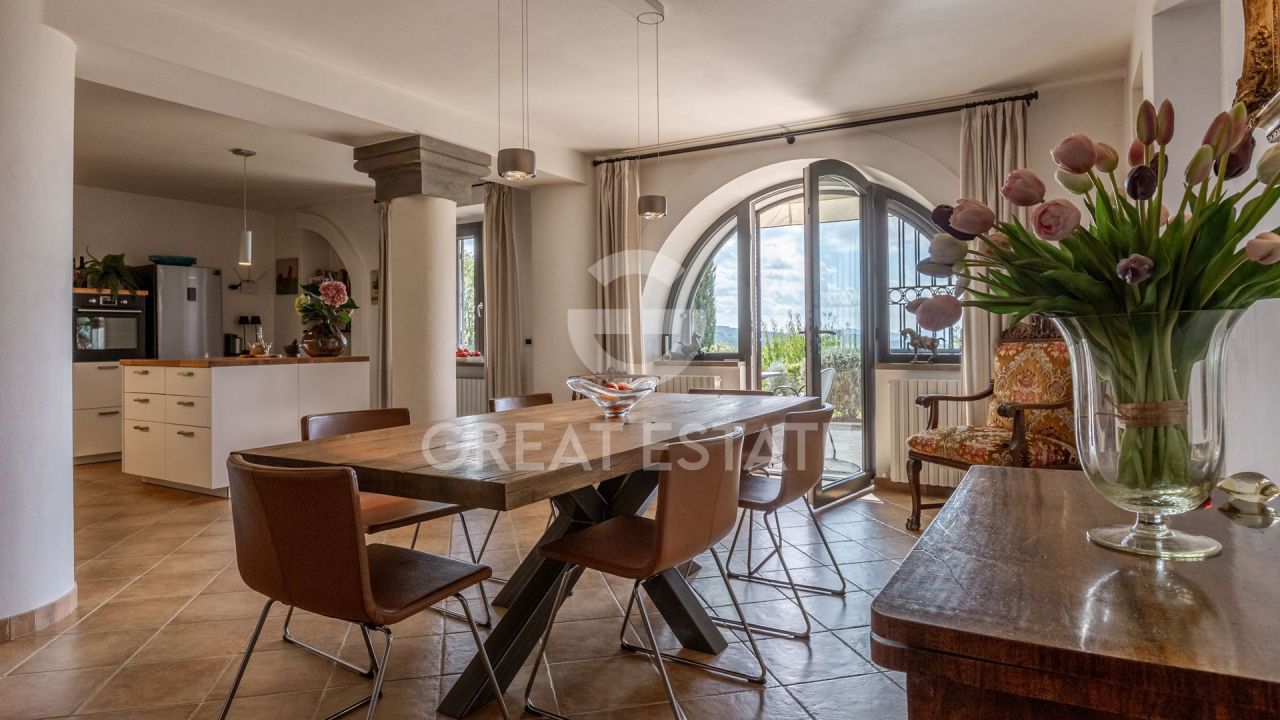 Вилла в Пассиньяно-суль-Тразимено, Италия, 388 м² - фото 9