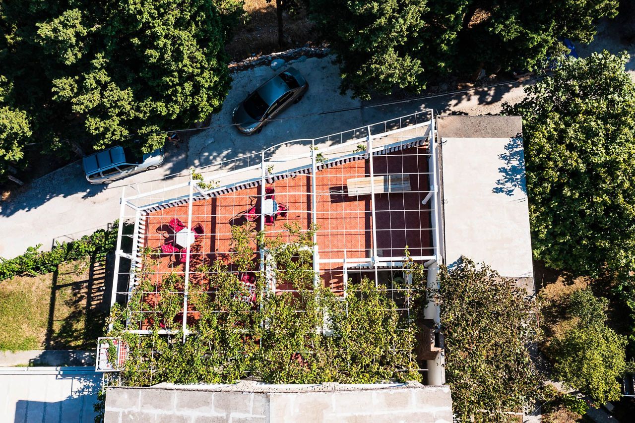 Отель, гостиница в Сутоморе, Черногория, 360 м² - фото 4