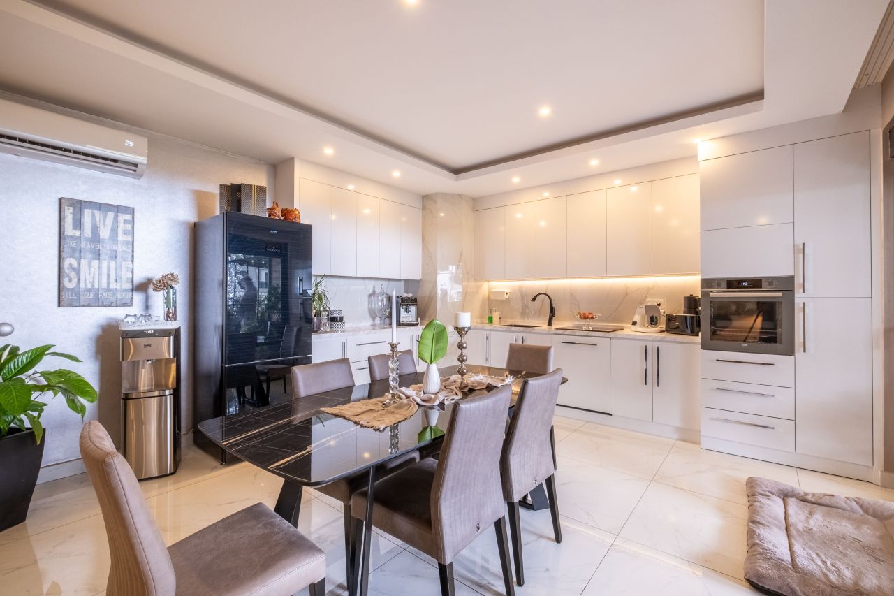 Квартира в Алании, Турция, 150 м² - фото 4