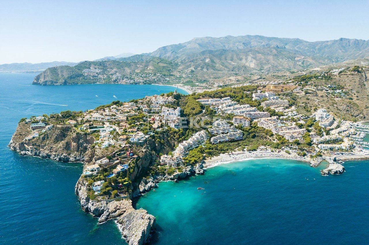 Вилла в Альмуньекаре, Испания, 292 м² - фото 5