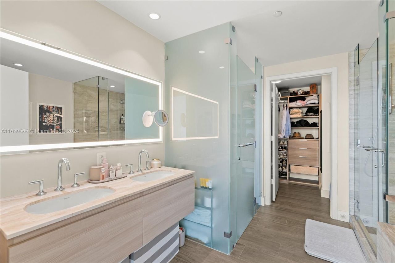 Квартира в Майами, США, 90 м² - фото 16