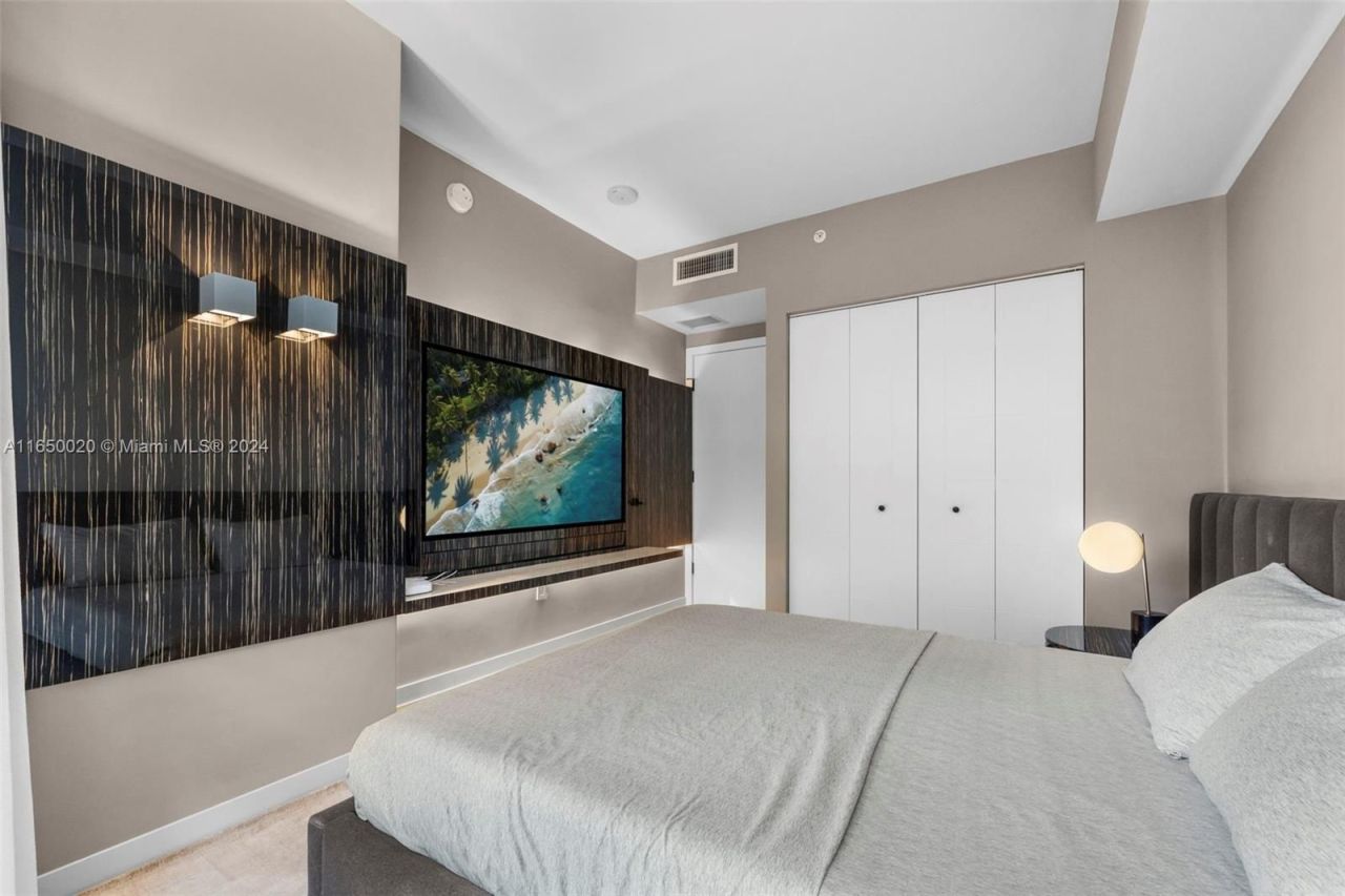 Квартира в Майами, США, 90 м² - фото 12