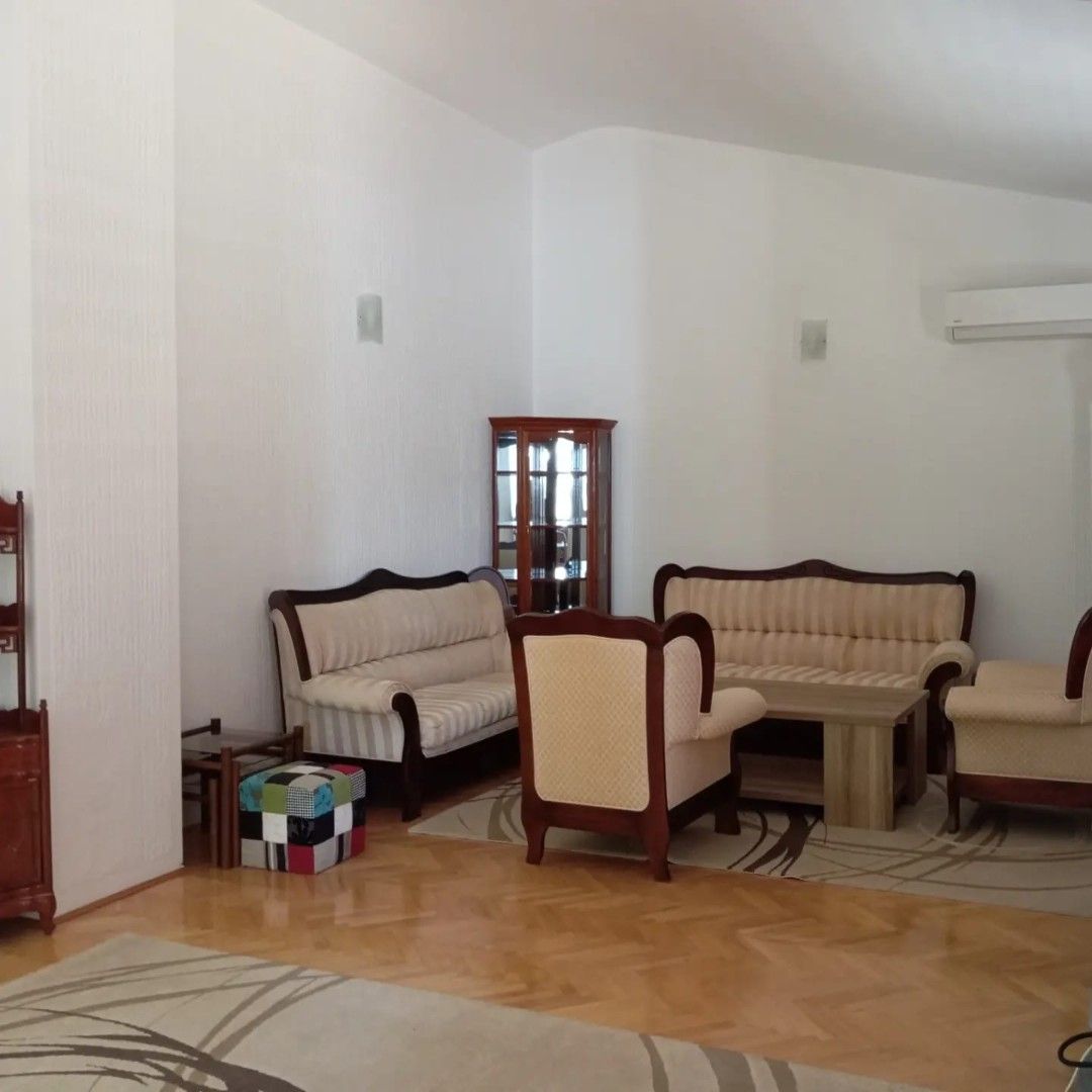 Кафе, ресторан в Баре, Черногория, 1 300 м² - фото 5