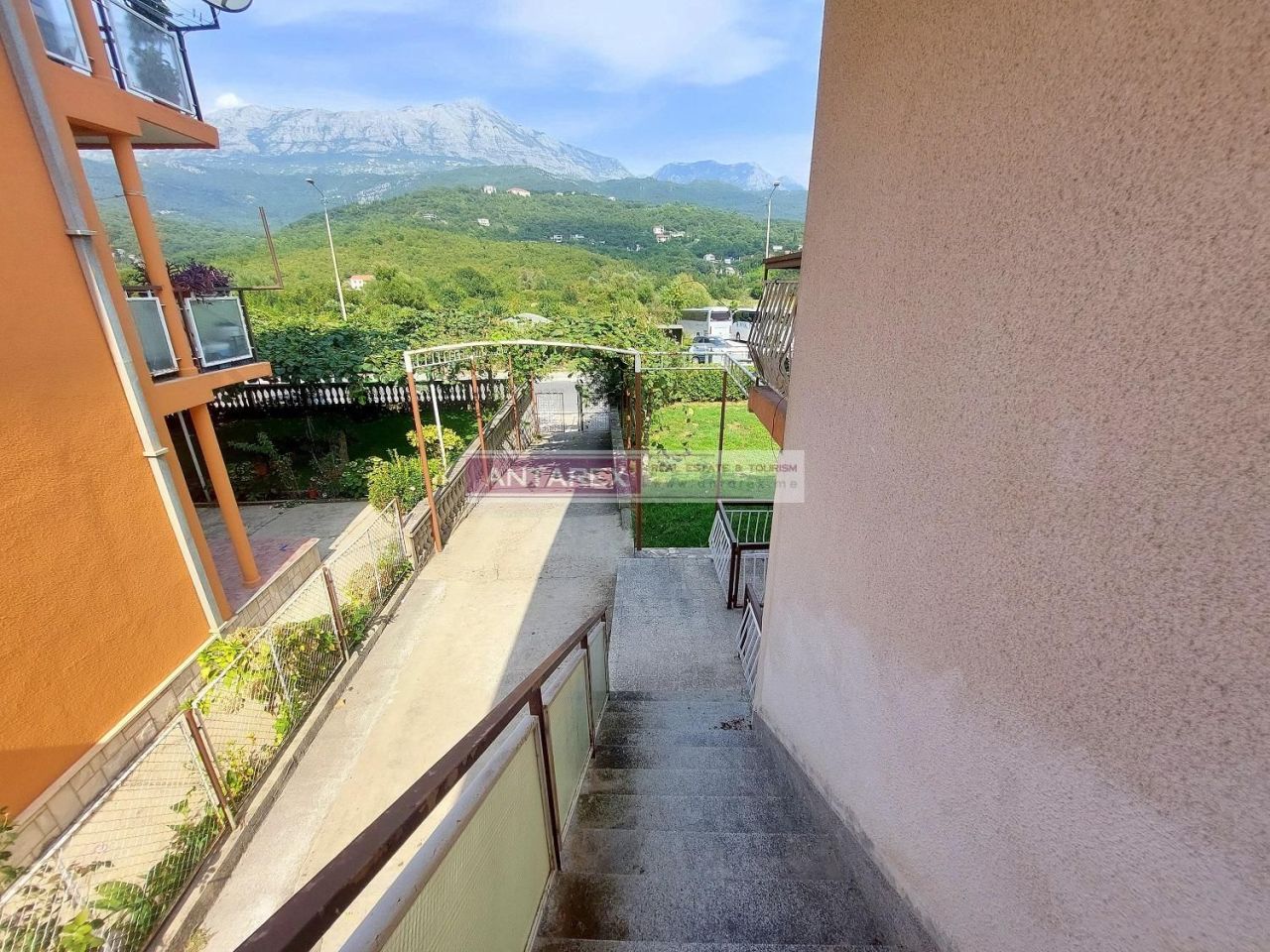 Апартаменты в Игало, Черногория, 124 м² - фото 11