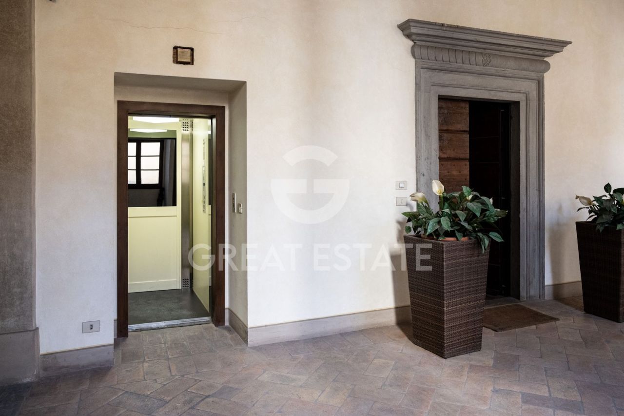 Апартаменты в Читта-ди-Кастелло, Италия, 506.8 м² - фото 6