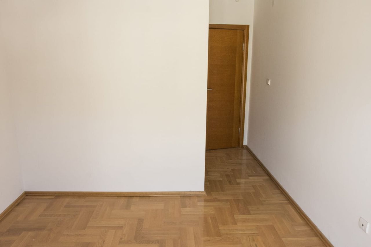 Квартира в Будве, Черногория, 111 м² - фото 10