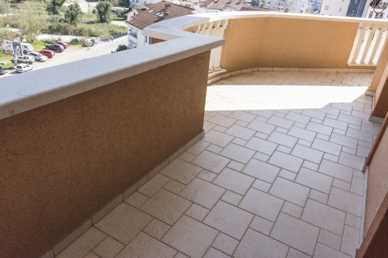 Квартира в Будве, Черногория, 111 м² - фото 9