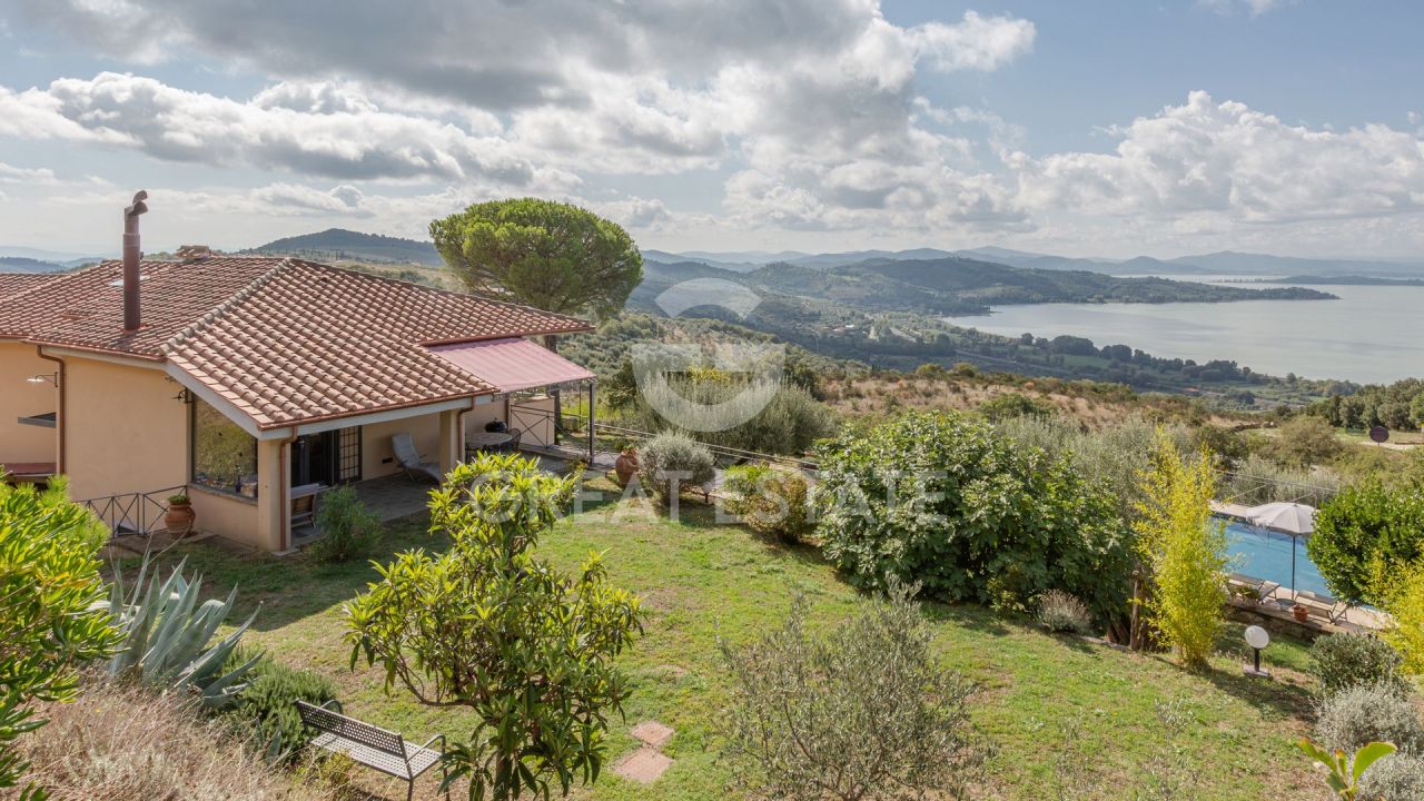 Вилла в Пассиньяно-суль-Тразимено, Италия, 388 м² - фото 4