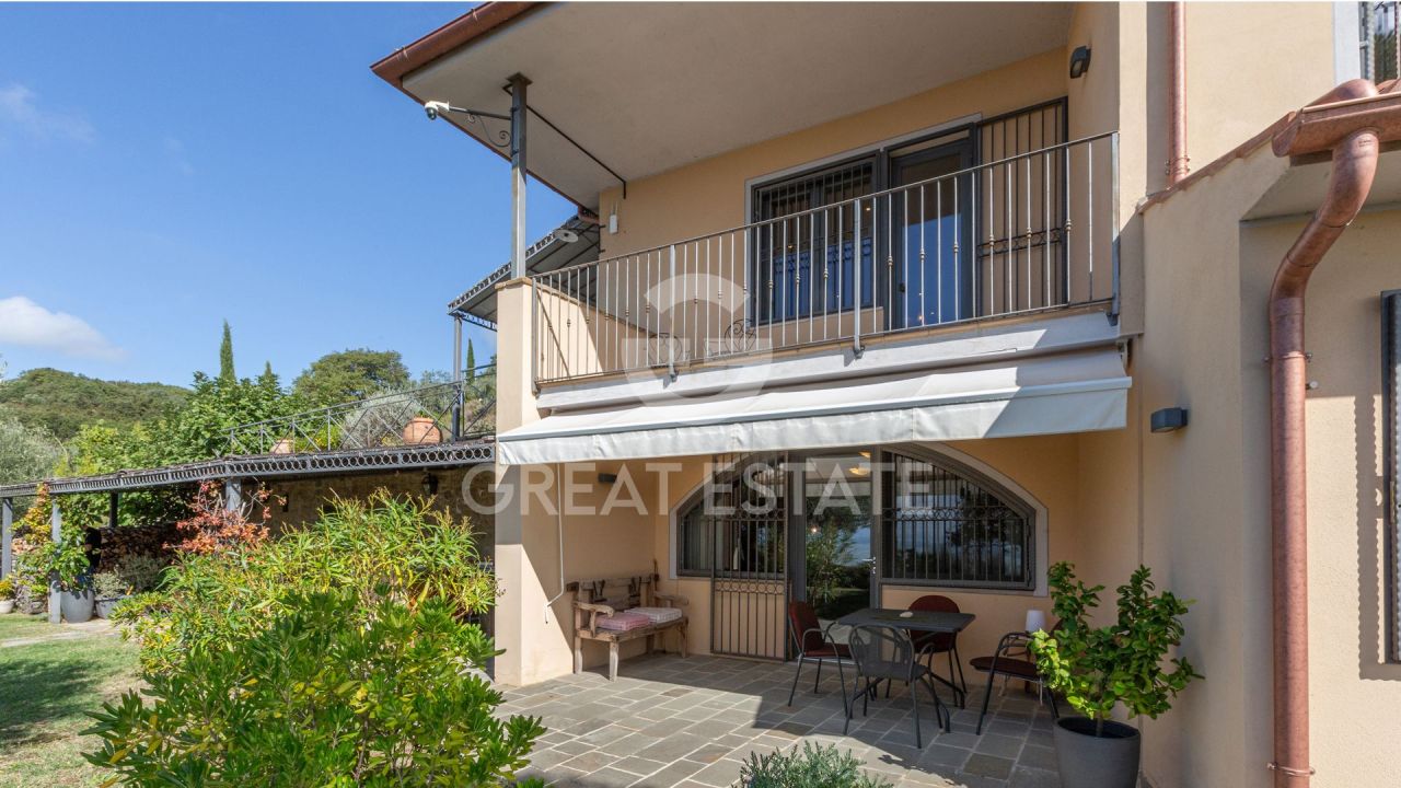 Вилла в Пассиньяно-суль-Тразимено, Италия, 388 м² - фото 8