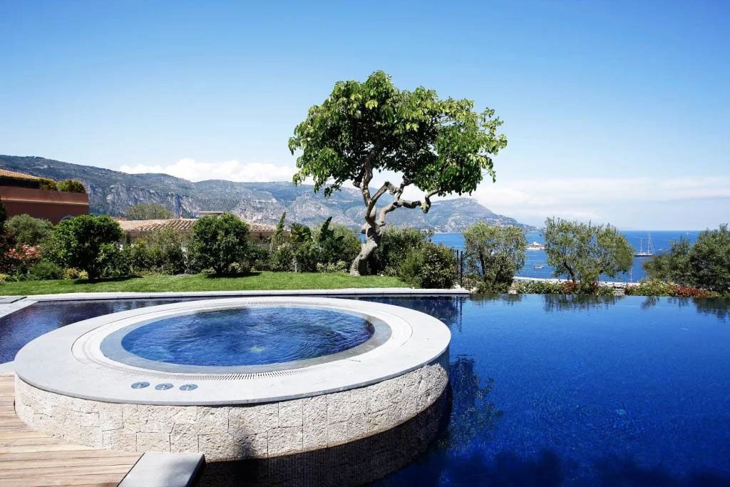 Вилла в Сен-Жан-Кап-Ферра, Франция, 2 000 м² - фото 2