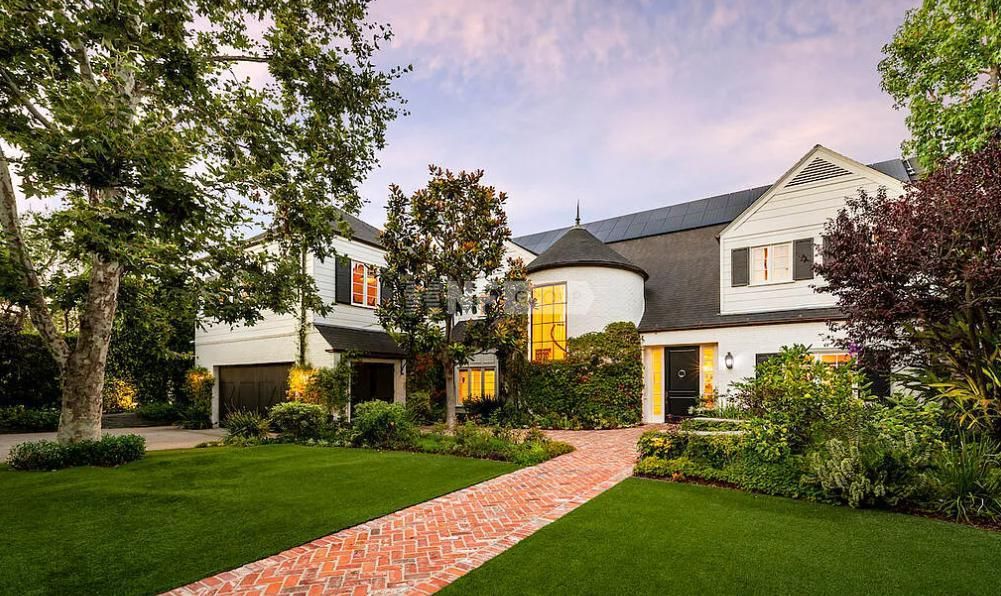 Дом в Лос-Анджелесе, США, 9 690 м² - фото 2