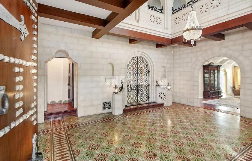 Дом в Беверли-Хиллс, США, 7 092 м² - фото 5