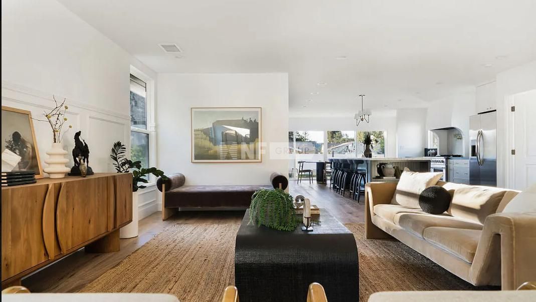 Дом в Лос-Анджелесе, США, 2 126 м² - фото 6