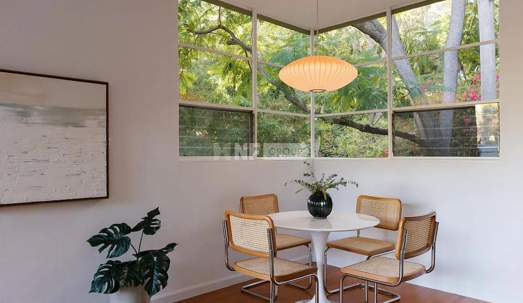 Дом в Лос-Анджелесе, США, 2 182 м² - фото 7