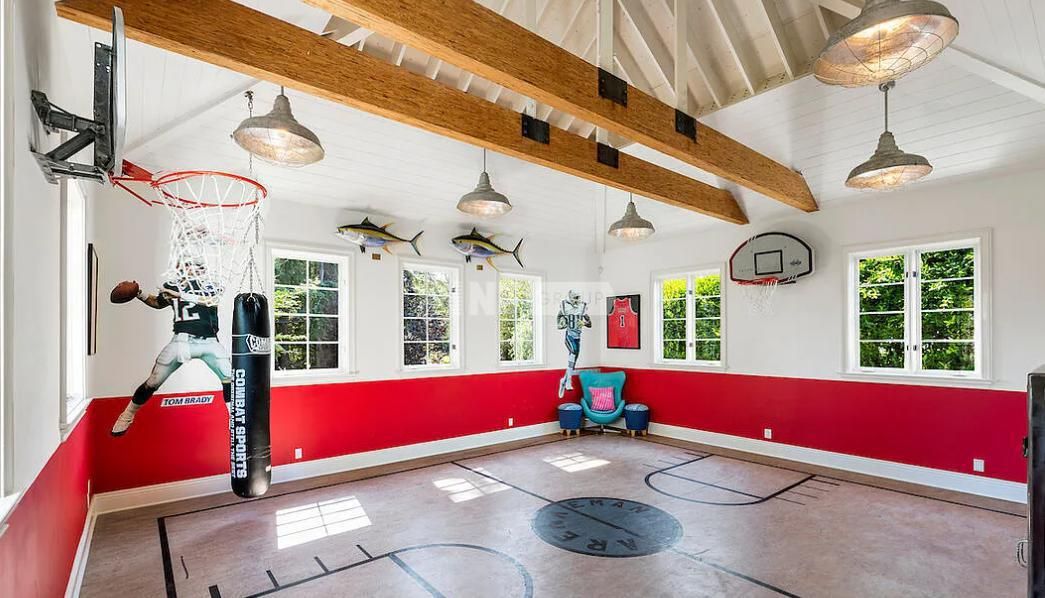 Дом в Лос-Анджелесе, США, 9 690 м² - фото 12