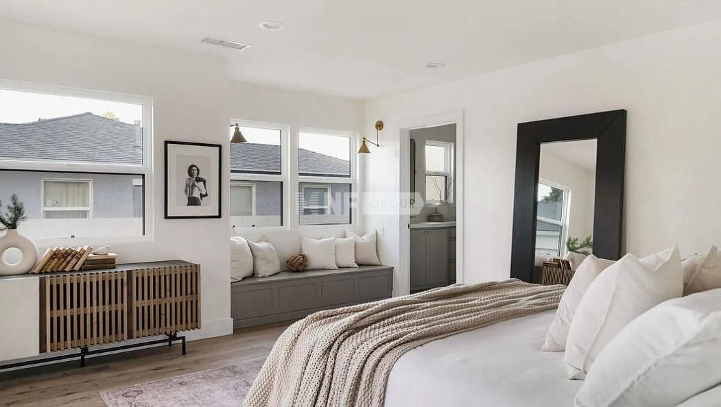 Дом в Лос-Анджелесе, США, 2 126 м² - фото 13