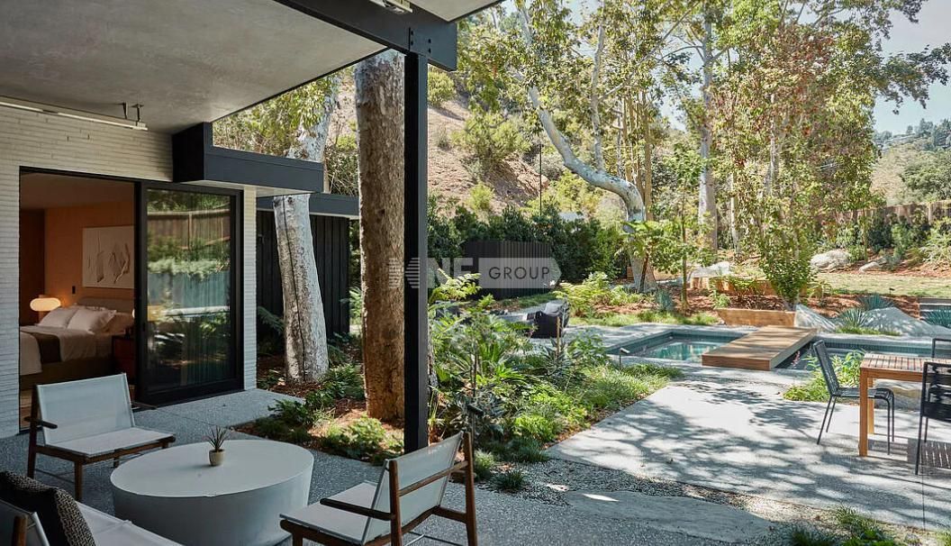 Дом в Лос-Анджелесе, США, 4 895 м² - фото 14