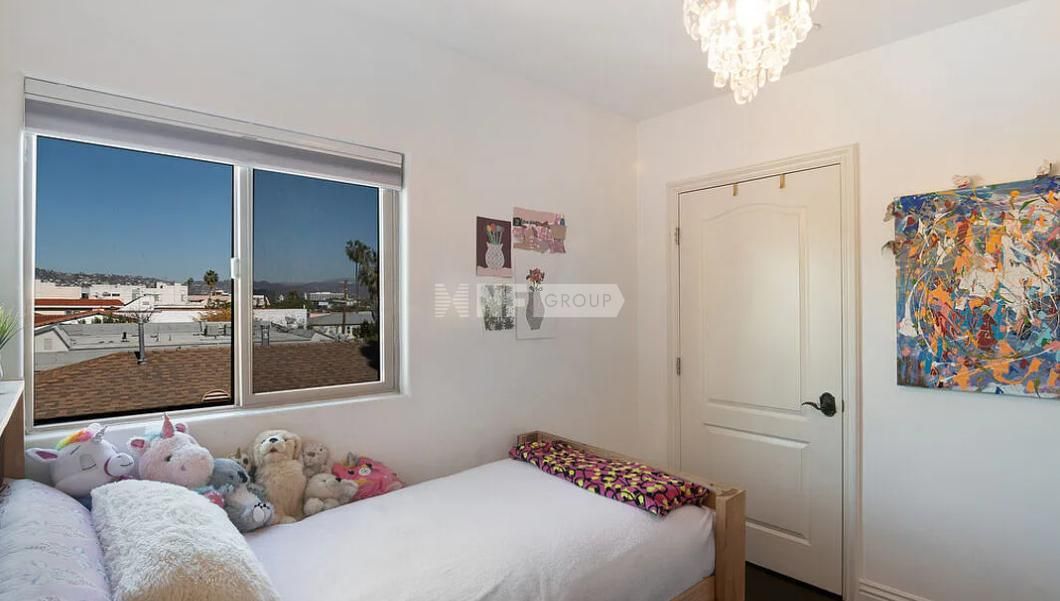 Дом в Лос-Анджелесе, США, 1 406 м² - фото 15