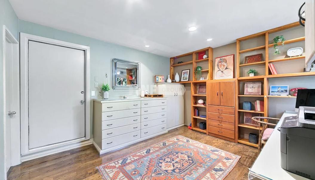 Дом в Лос-Анджелесе, США, 2 301 м² - фото 17