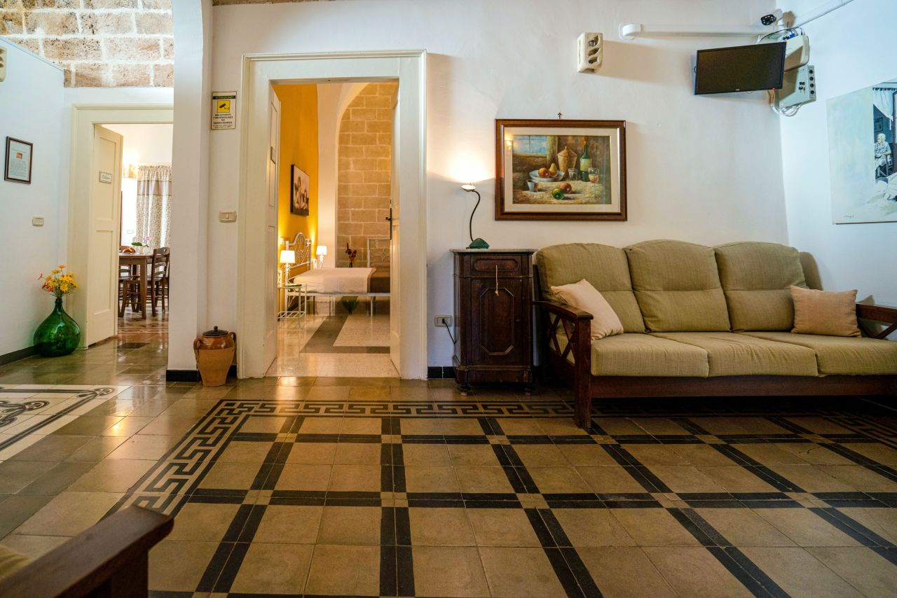 Отель, гостиница в Таранто, Италия, 157 м² - фото 7