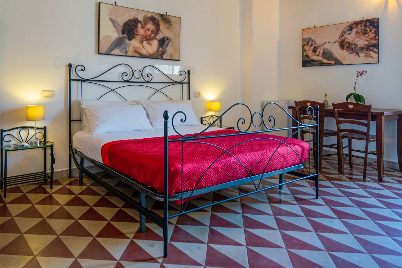 Отель, гостиница в Таранто, Италия, 157 м² - фото 9