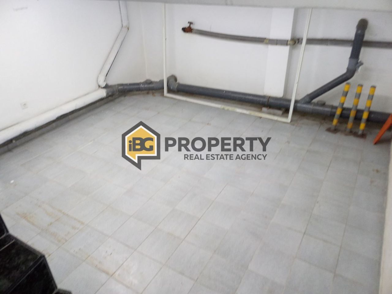 Магазин в Варне, Болгария, 92 м² - фото 4