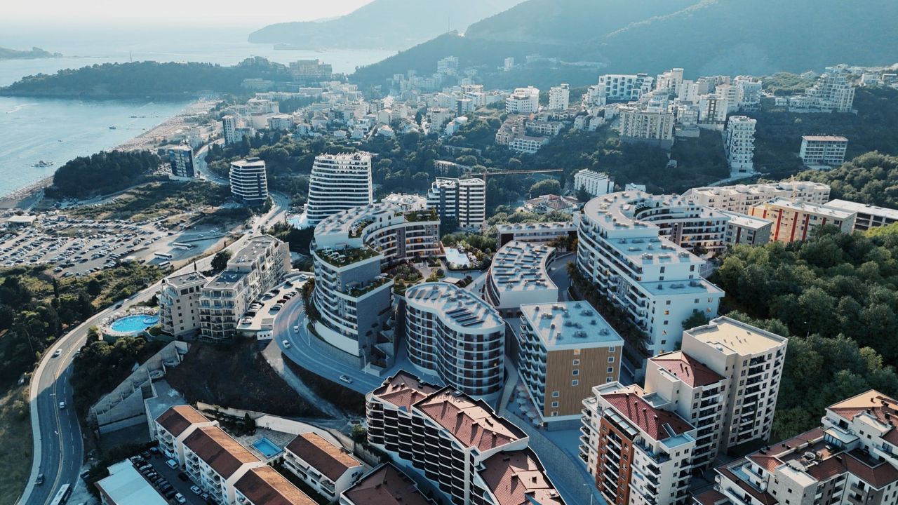 Квартира в Будве, Черногория, 135.41 м² - фото 8