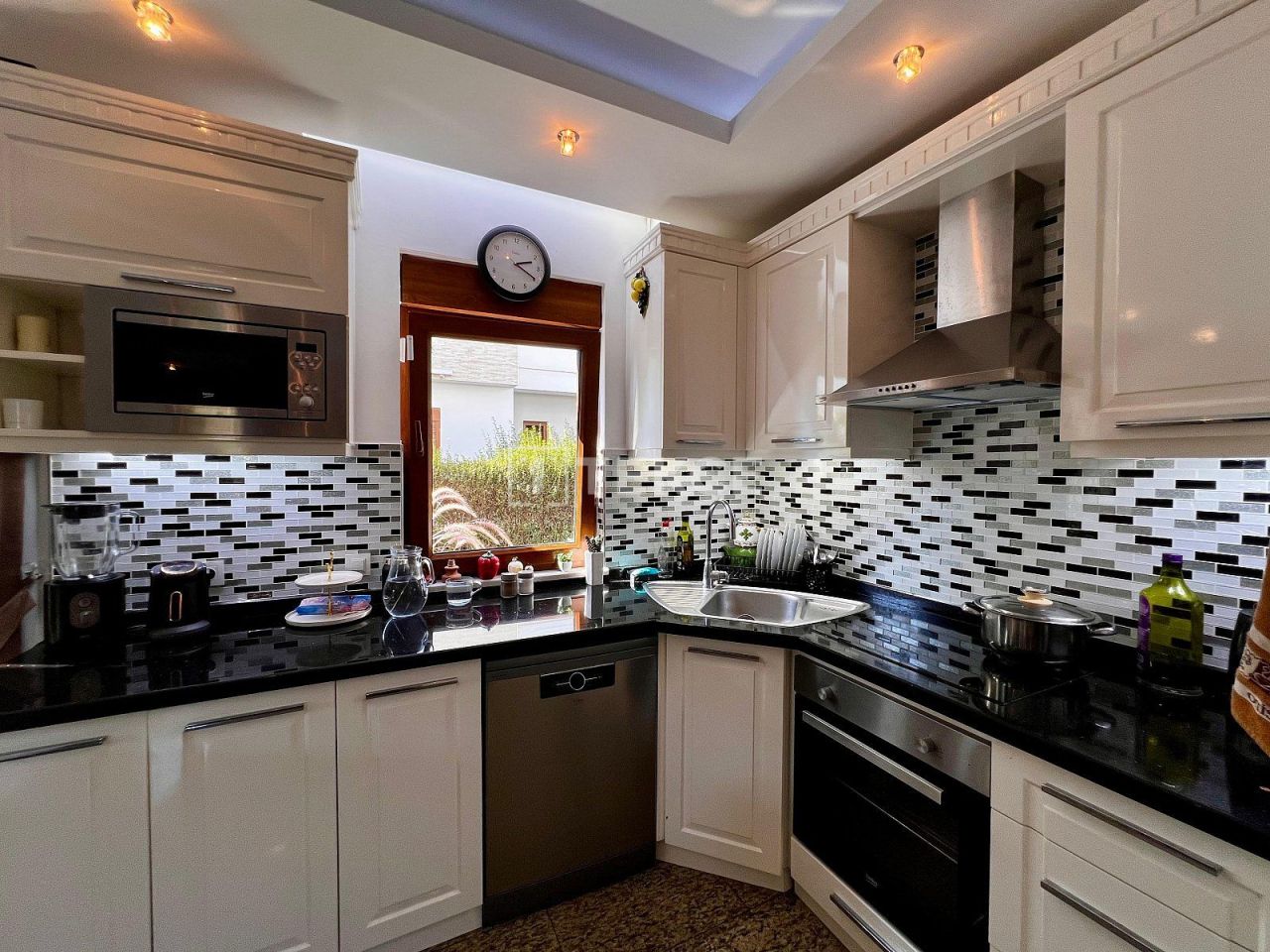 Вилла в Алании, Турция, 220 м² - фото 18