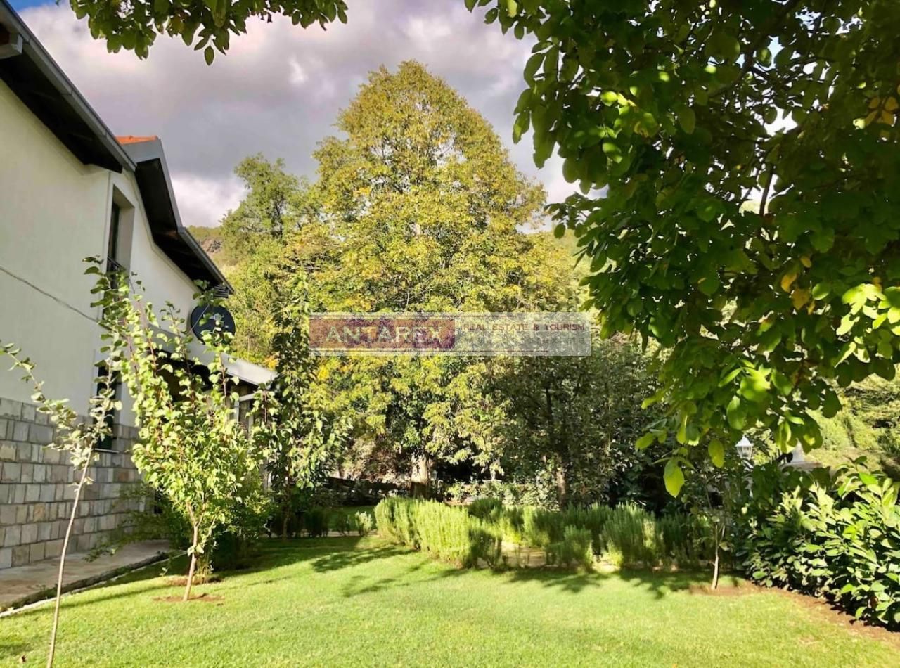 Вилла в Херцег-Нови, Черногория, 210 м² - фото 4