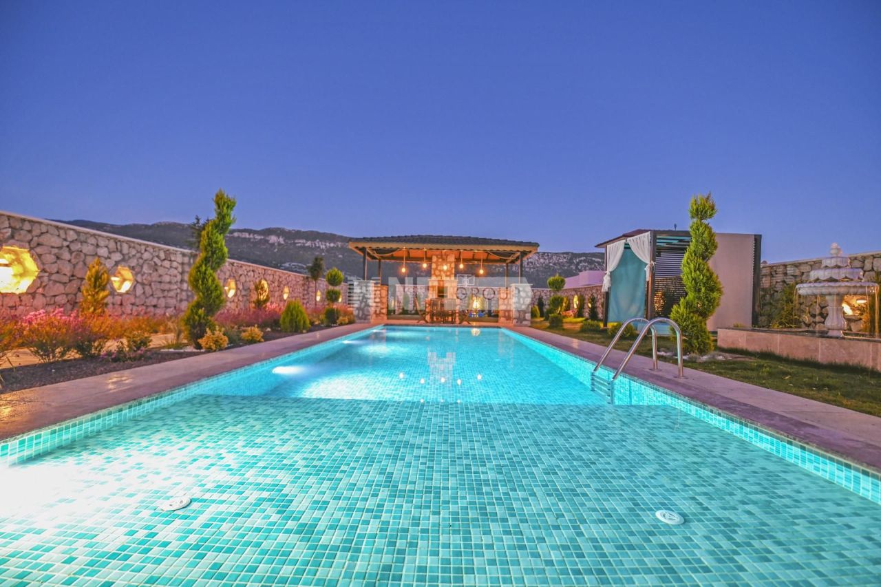 Вилла в Анталии, Турция, 250 м² - фото 4