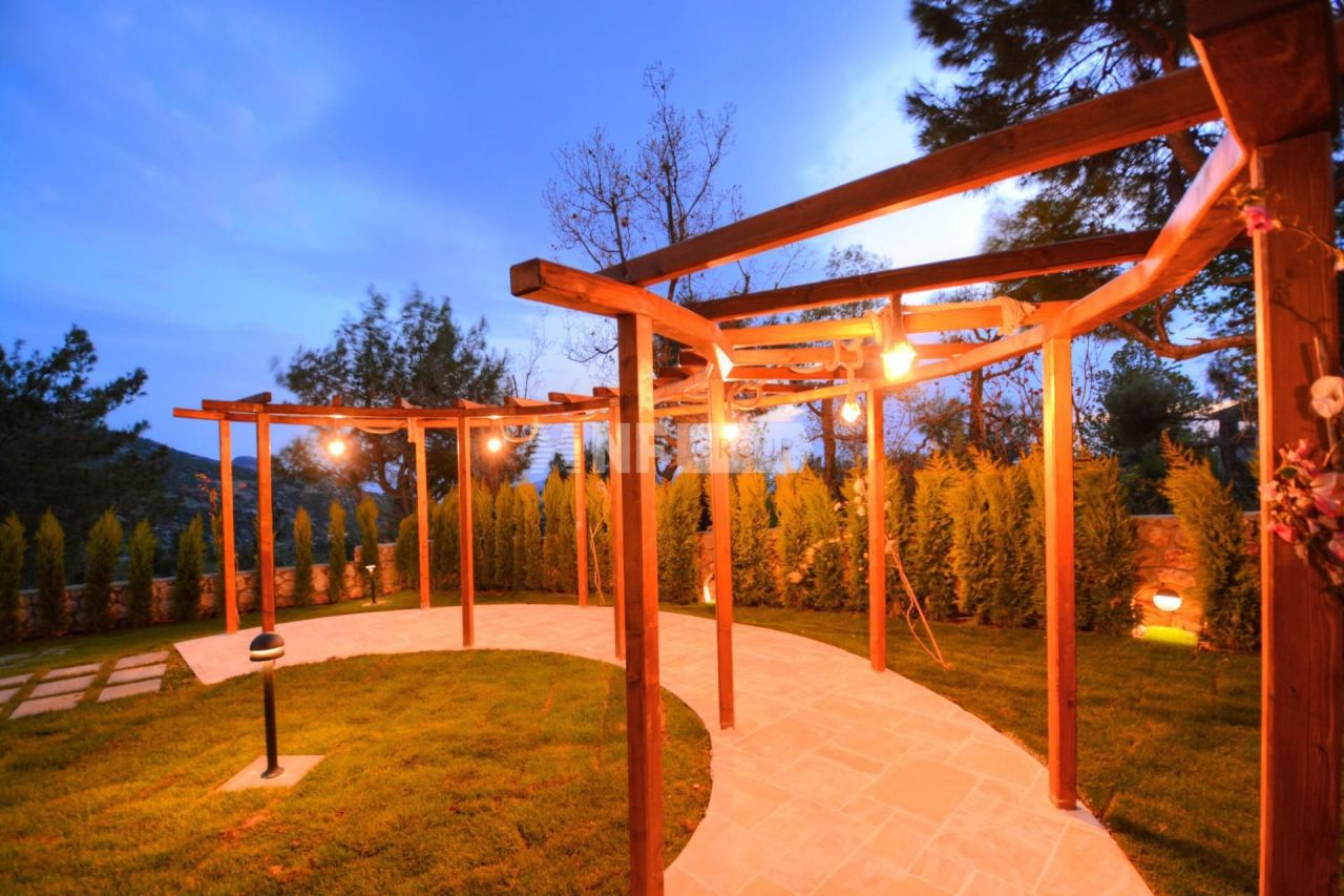 Вилла в Анталии, Турция, 250 м² - фото 6