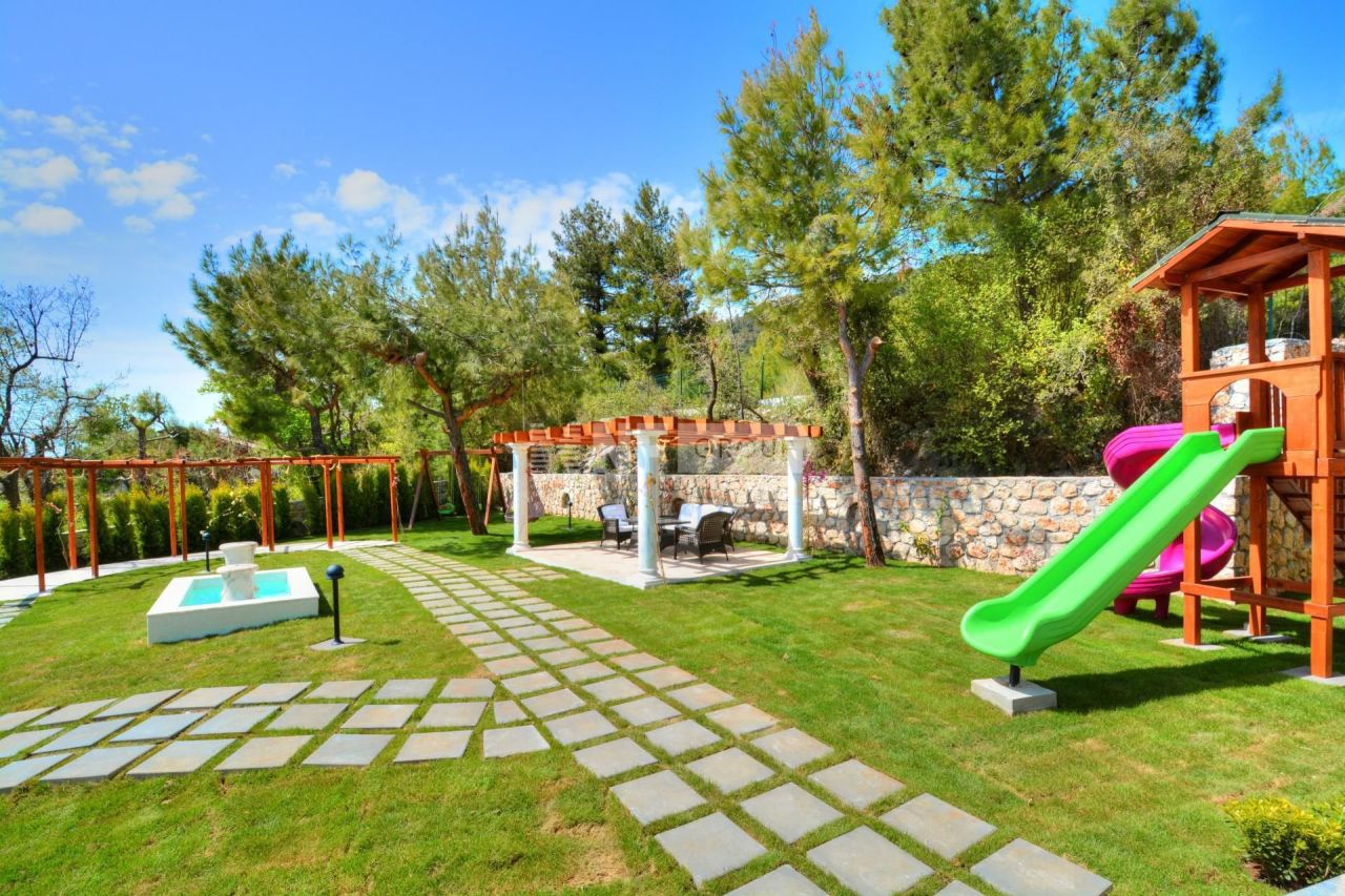 Вилла в Анталии, Турция, 250 м² - фото 9