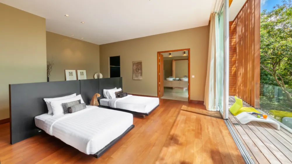 Дом на Пхукете, Таиланд, 2 400 м² - фото 13