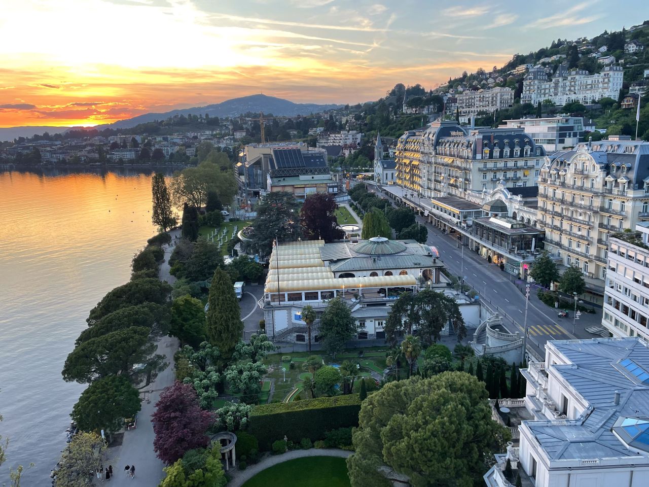 Апартаменты в Монтрё, Швейцария, 200 м² - фото 15