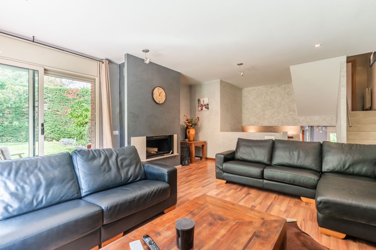 Вилла в Вальроманесе, Испания, 275 м² - фото 8