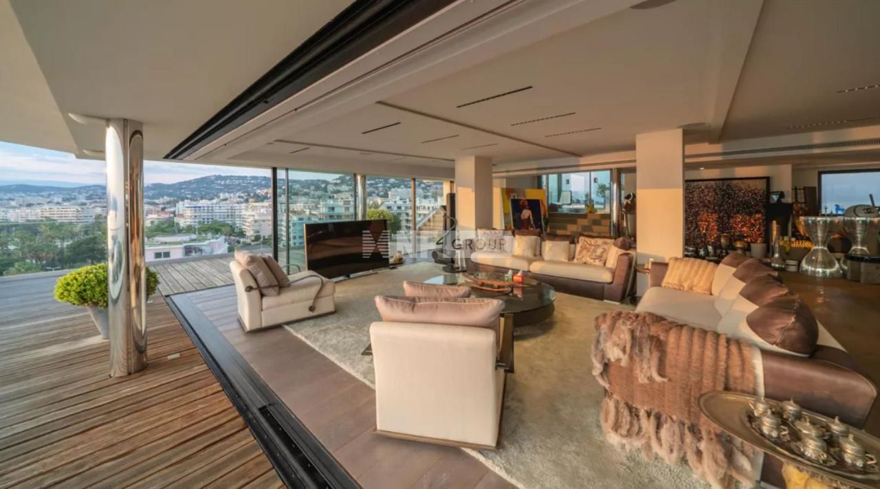 Пентхаус в Каннах, Франция, 580 м² - фото 2