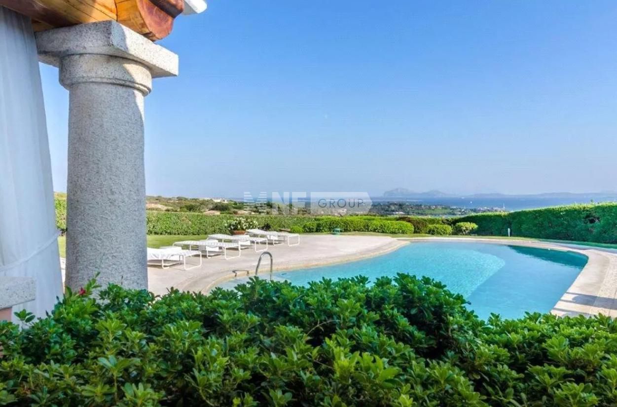 Вилла Сардиния, Италия, 599 м² - фото 2