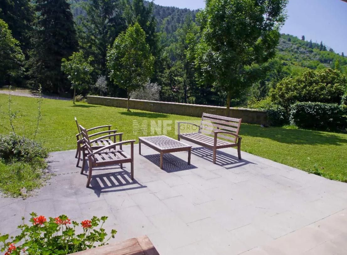 Вилла во Флоренции, Италия, 260 м² - фото 4