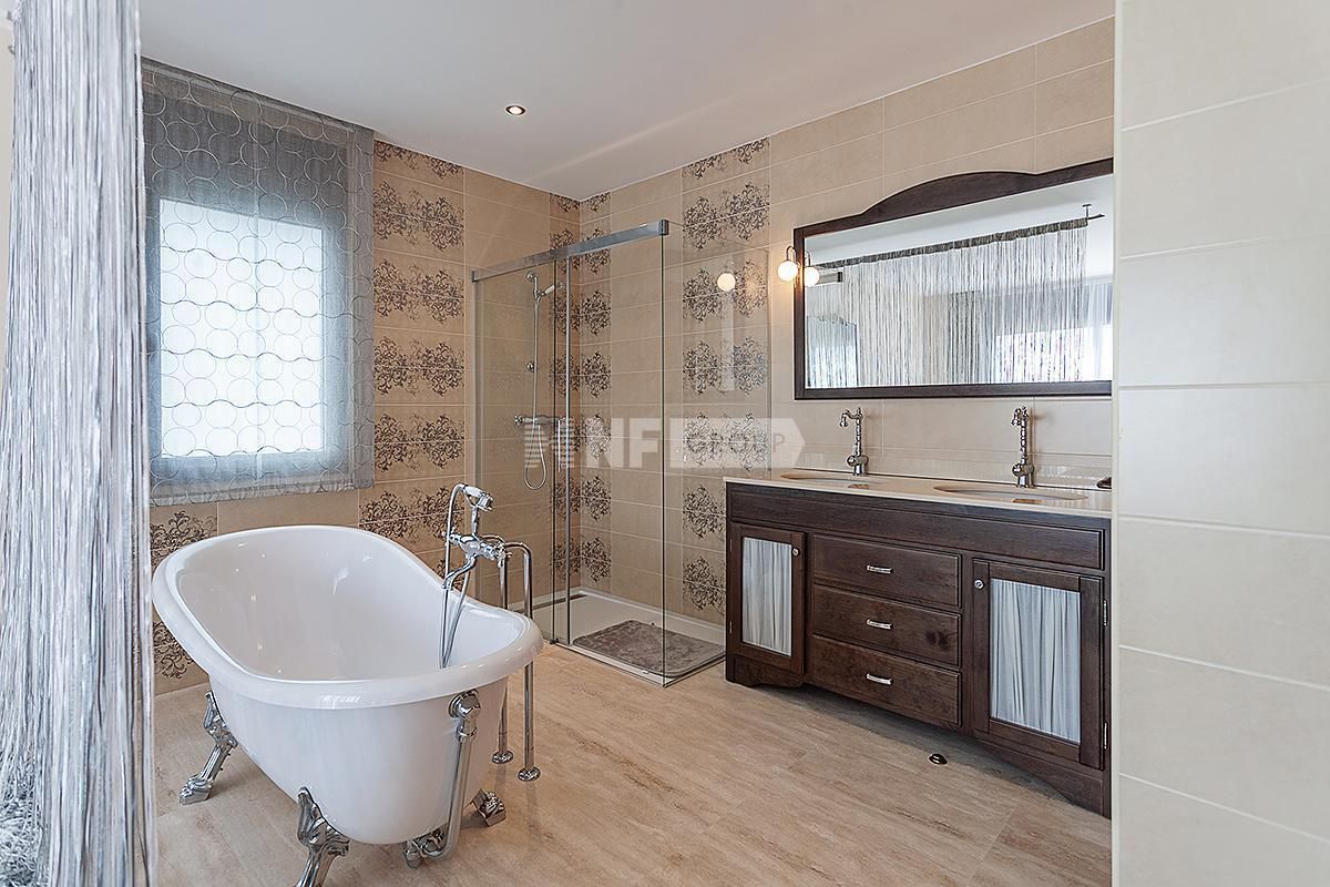 Вилла на Льорет-де-Мар, Испания, 440 м² - фото 7