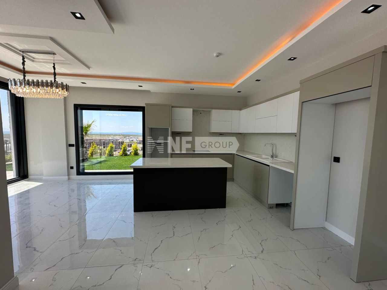 Вилла в Измире, Турция, 220 м² - фото 8