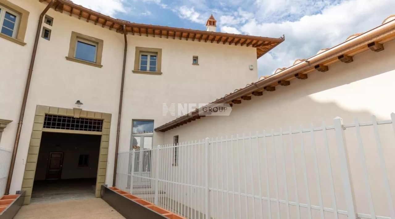 Апартаменты во Флоренции, Италия, 246 м² - фото 9