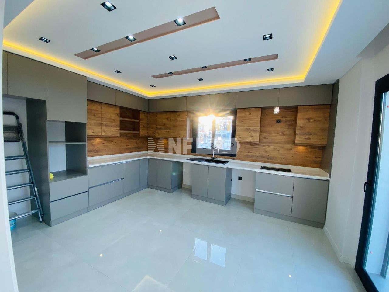 Вилла в Измире, Турция, 190 м² - фото 10