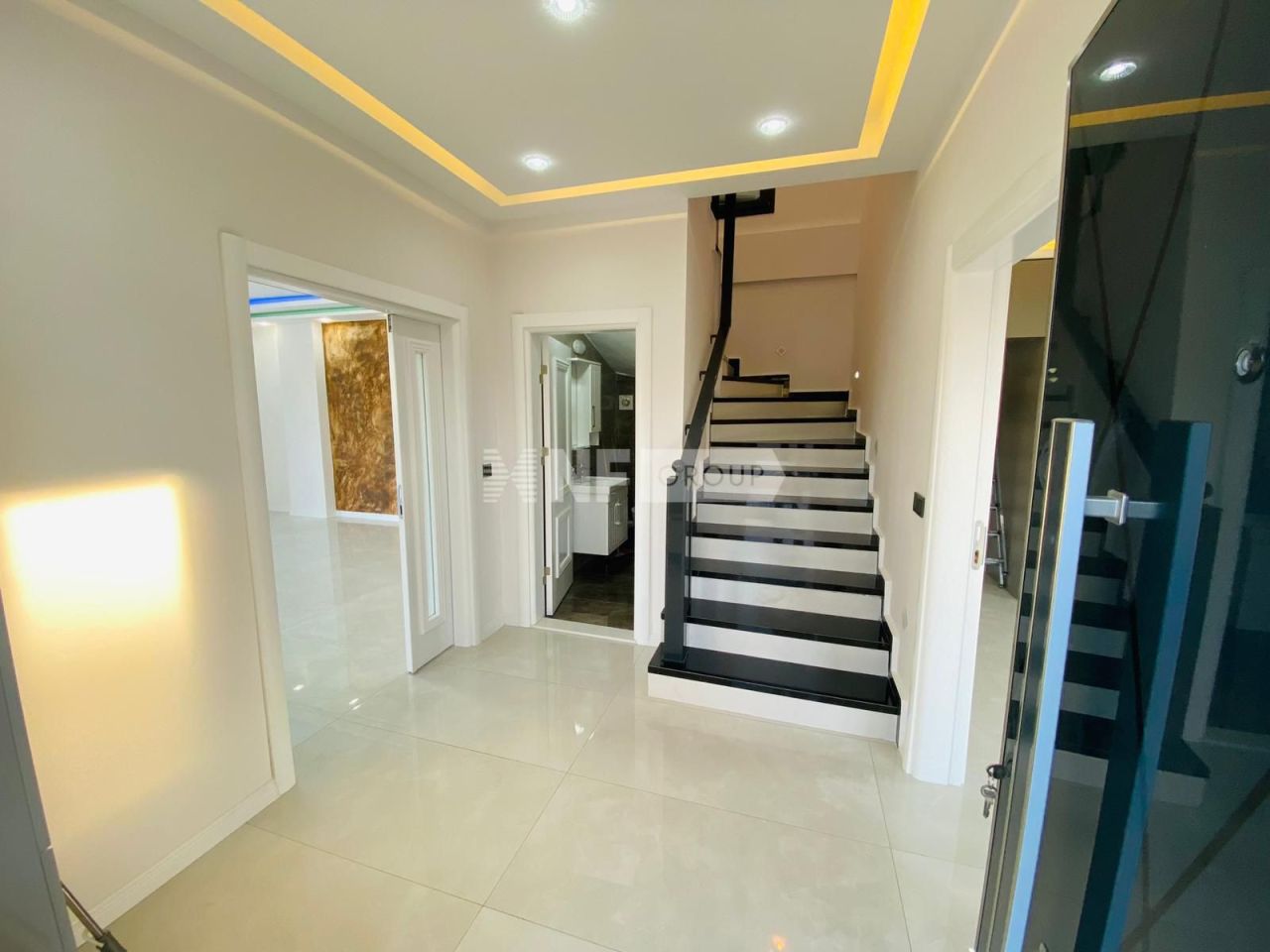 Вилла в Измире, Турция, 190 м² - фото 18