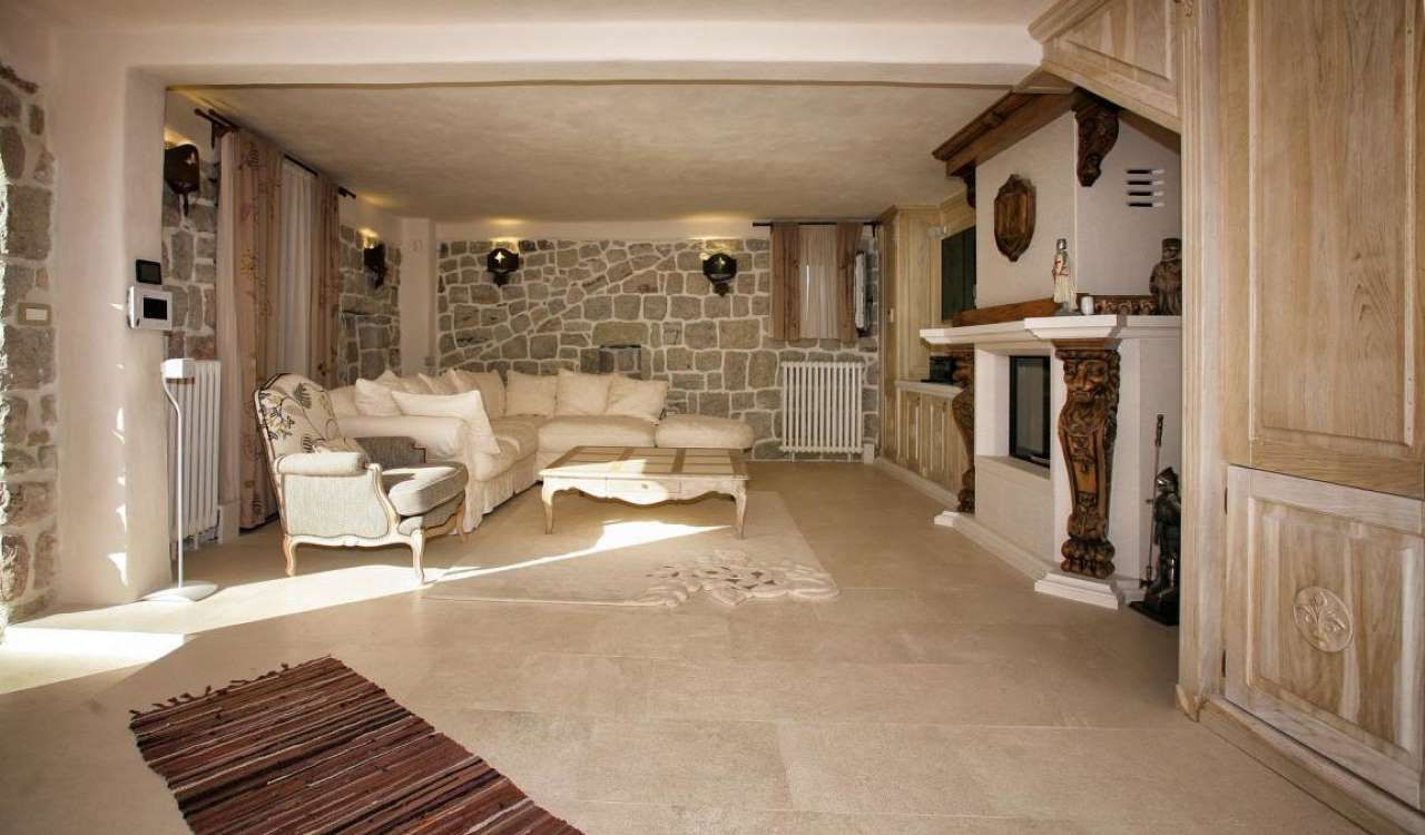 Вилла в Режевичах, Черногория, 350 м² - фото 2