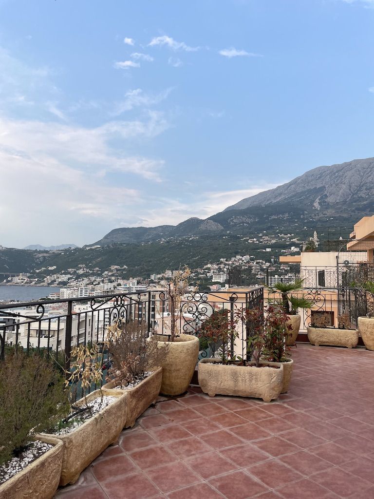 Квартира в Добра Воде, Черногория, 222 м² - фото 2