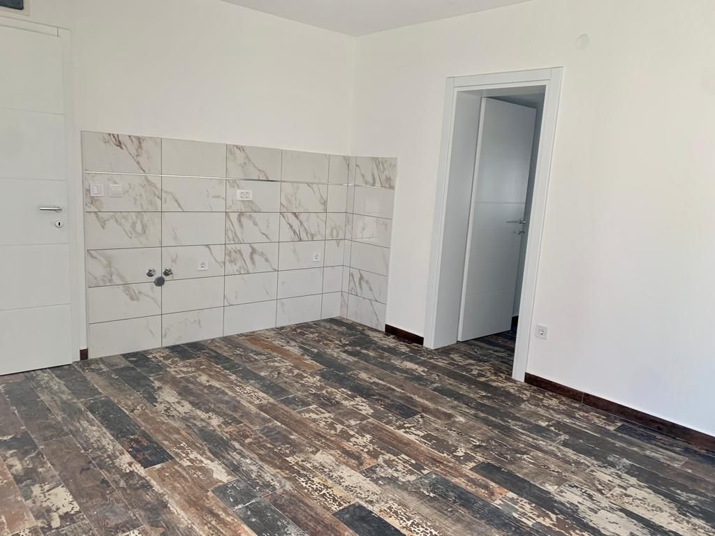 Отель, гостиница в Сутоморе, Черногория, 350 м² - фото 4