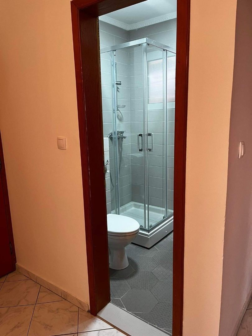 Отель, гостиница в Петроваце, Черногория, 840 м² - фото 4