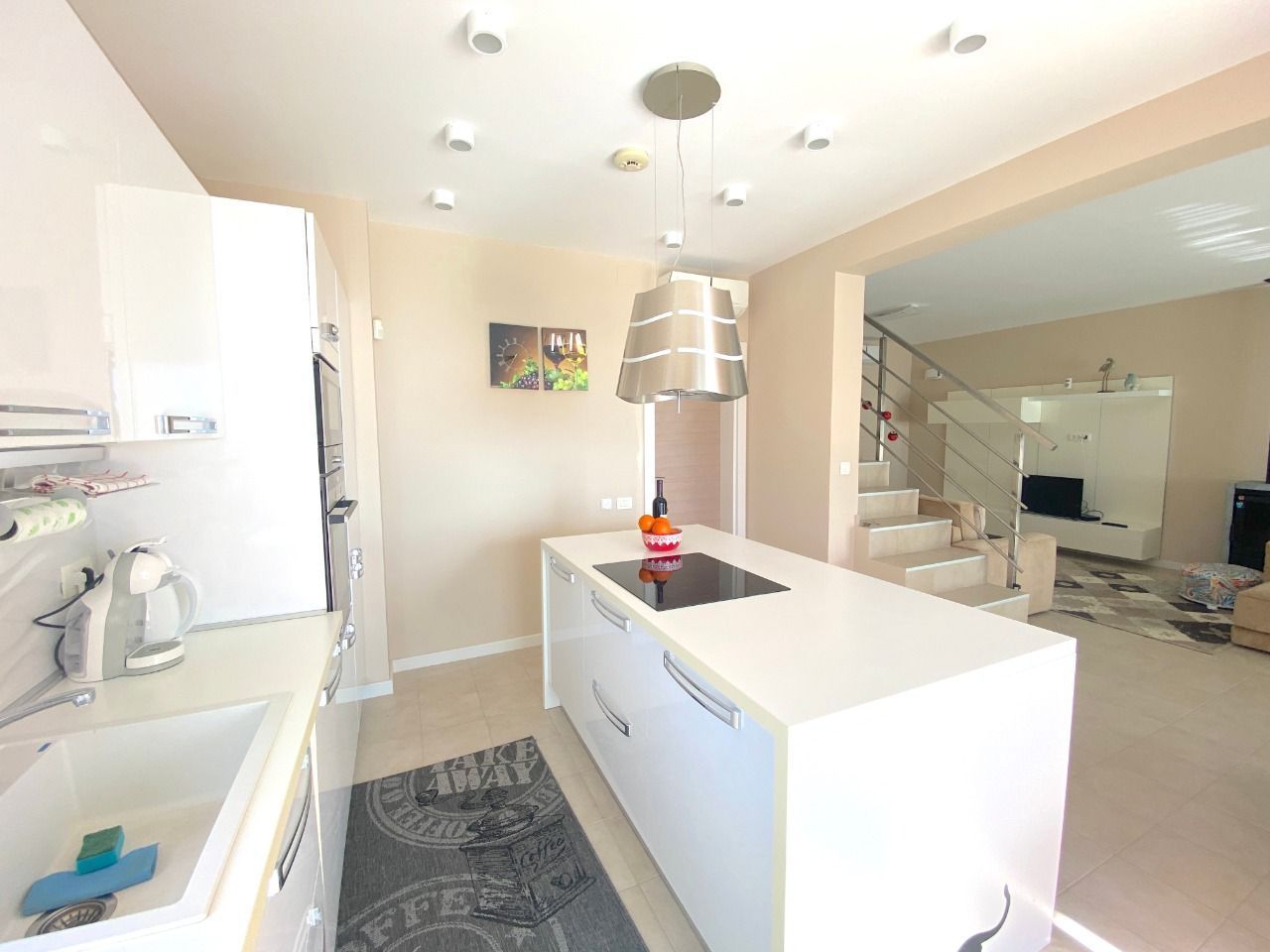 Дом в Близикуче, Черногория, 200 м² - фото 5