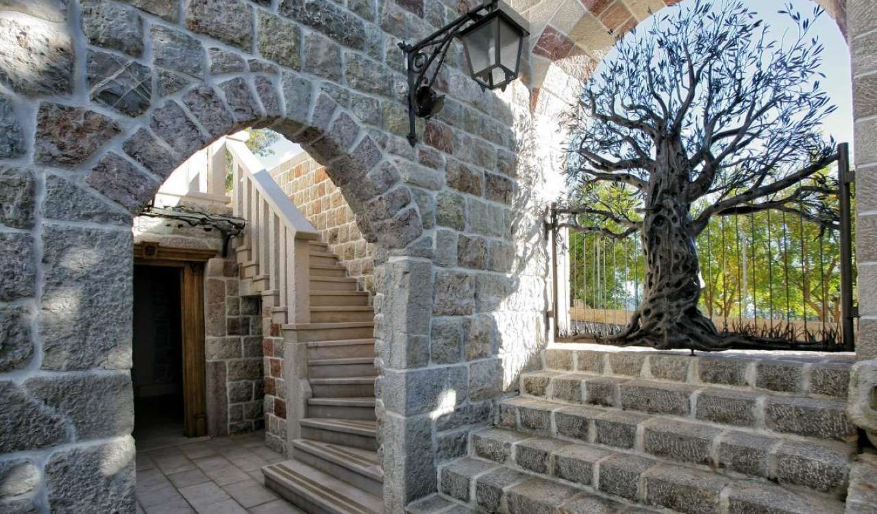 Вилла в Режевичах, Черногория, 350 м² - фото 15